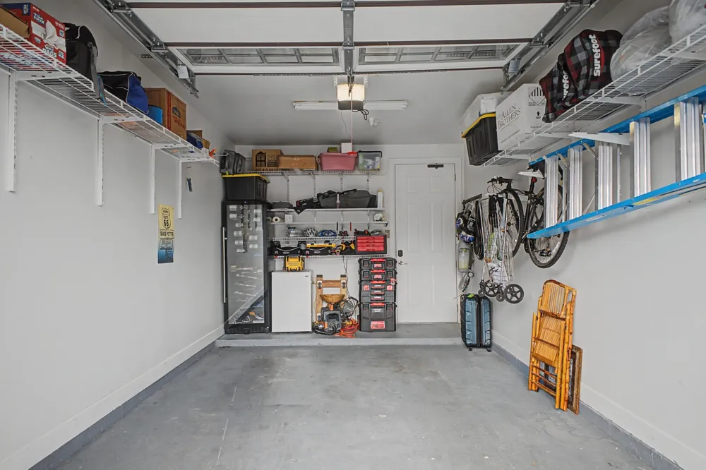 305 Seven Springs Way #403 Brentwood, TN 37027