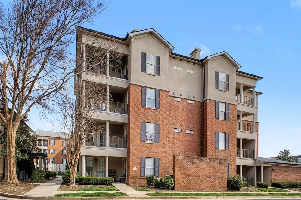 305 Seven Springs Way #403 Brentwood, TN 37027