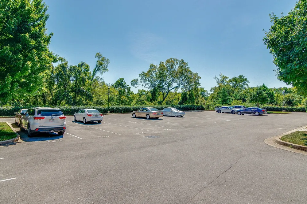 305 Seven Springs Way #403 Brentwood, TN 37027