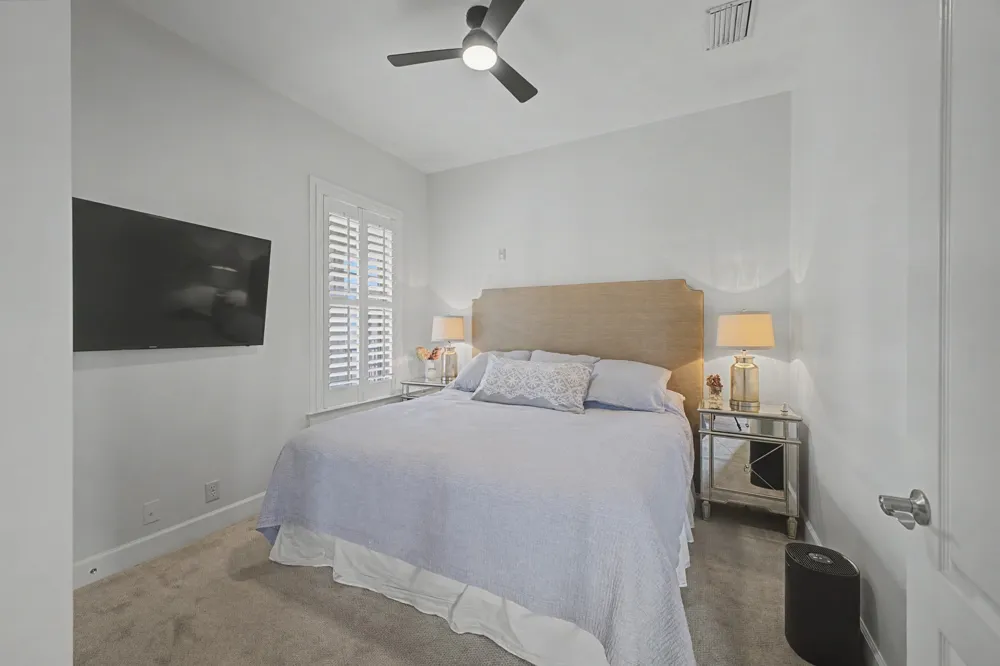 305 Seven Springs Way #403 Brentwood, TN 37027
