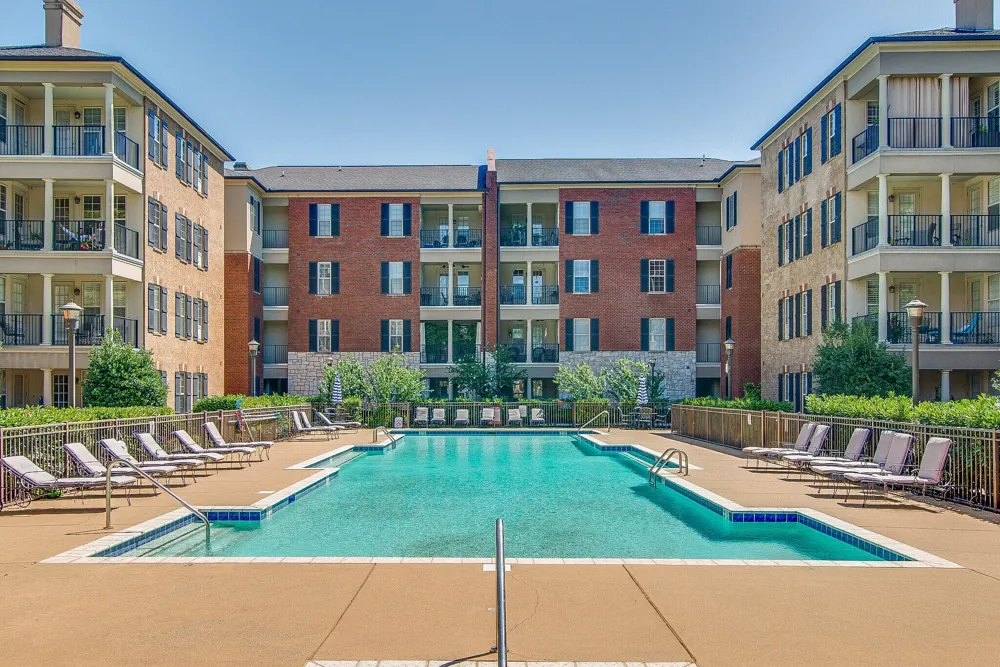 305 Seven Springs Way #403 Brentwood, TN 37027