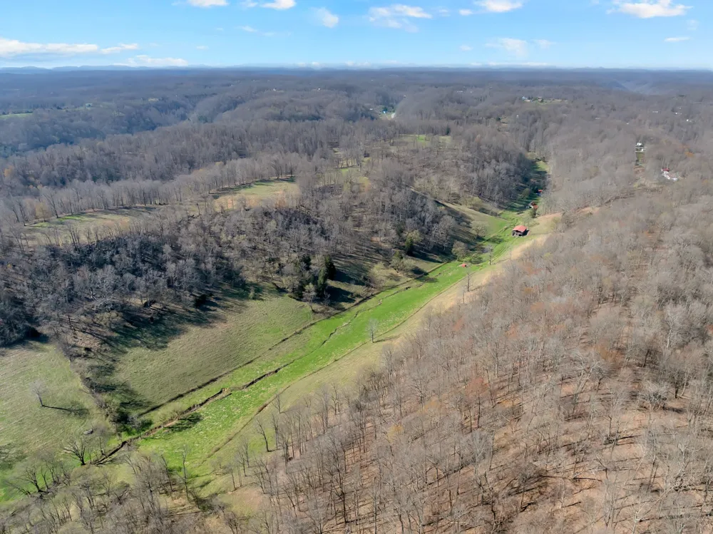 546 Womack Hollow Rd Liberty, TN 37095
