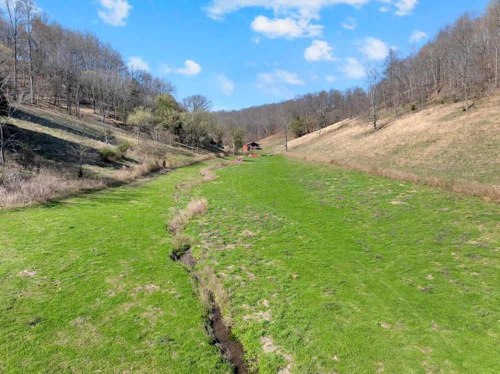 546 Womack Hollow Rd Liberty, TN 37095