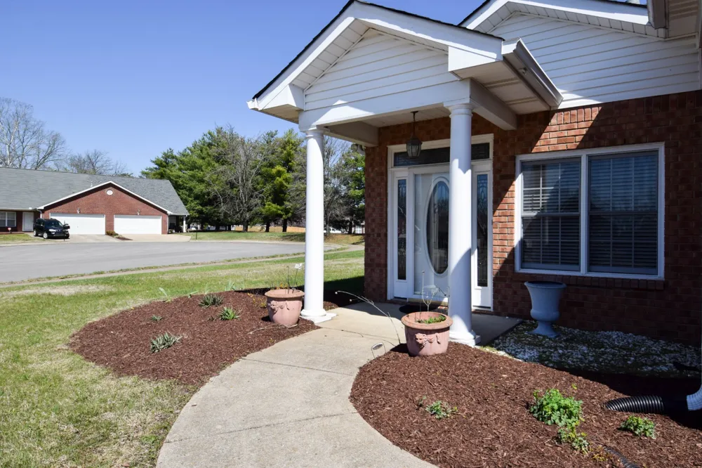 441 Brady Ln Gallatin, TN 37066