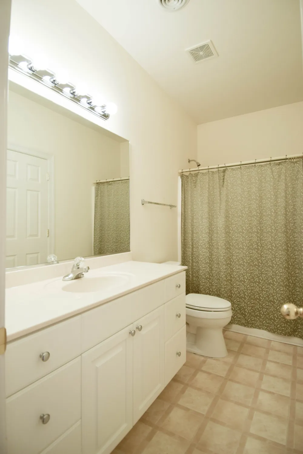 441 Brady Ln Gallatin, TN 37066