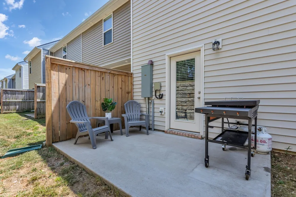 2563 Napa Valley Way Columbia, TN 38401