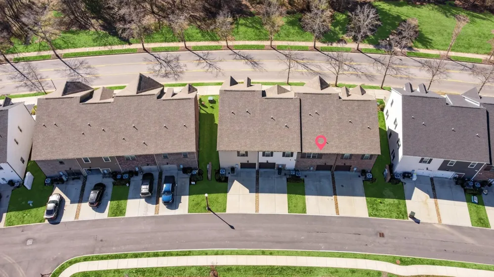 233 Claremont Ct Gallatin, TN 37066