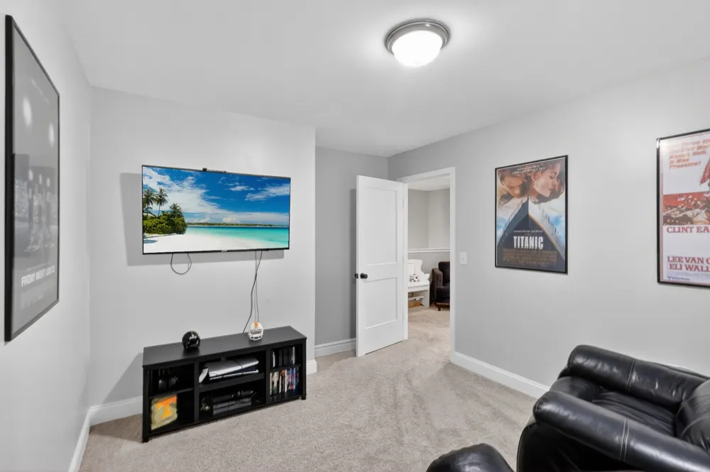 233 Claremont Ct Gallatin, TN 37066