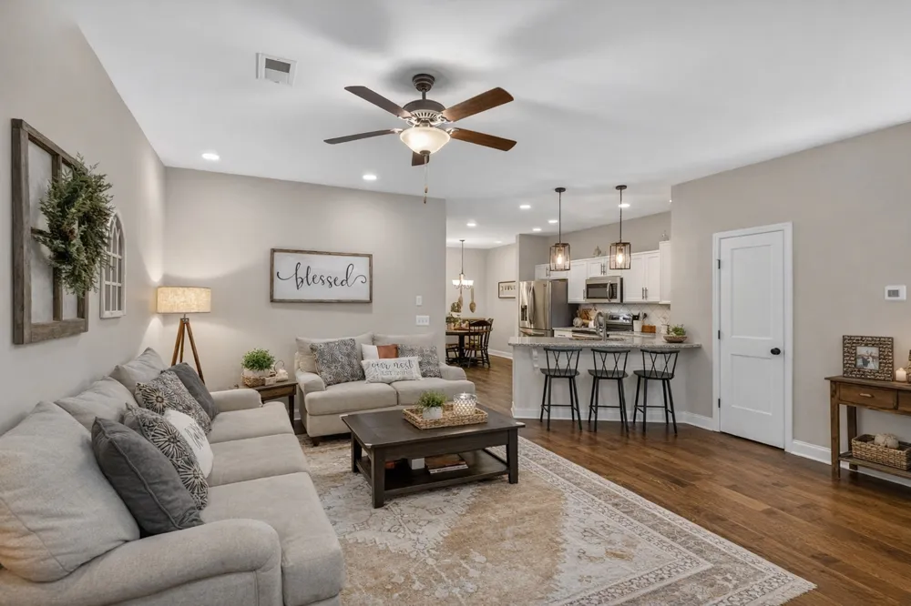 233 Claremont Ct Gallatin, TN 37066