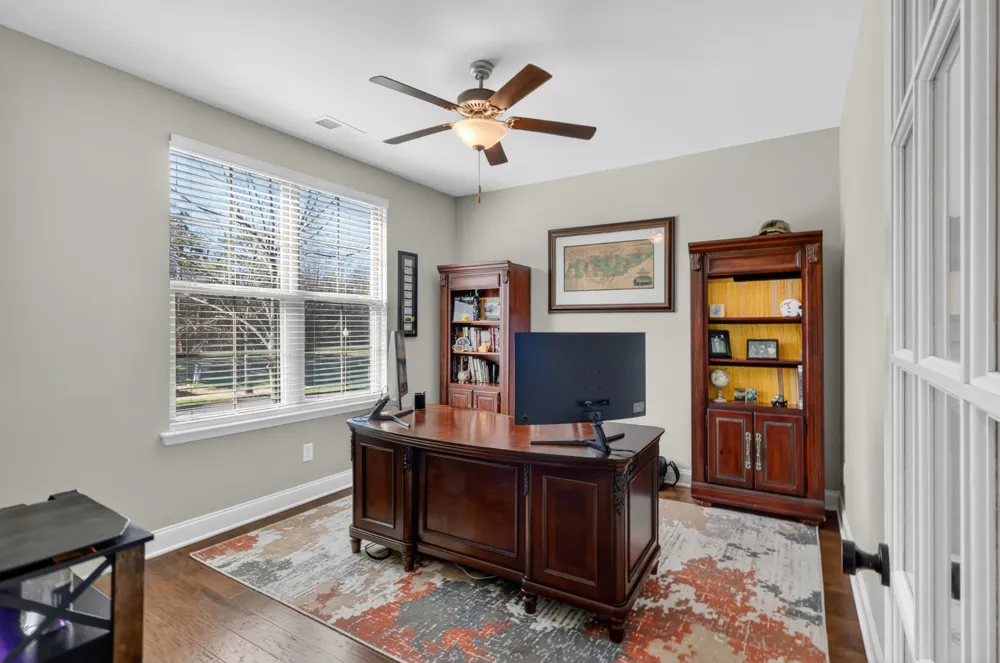 233 Claremont Ct Gallatin, TN 37066