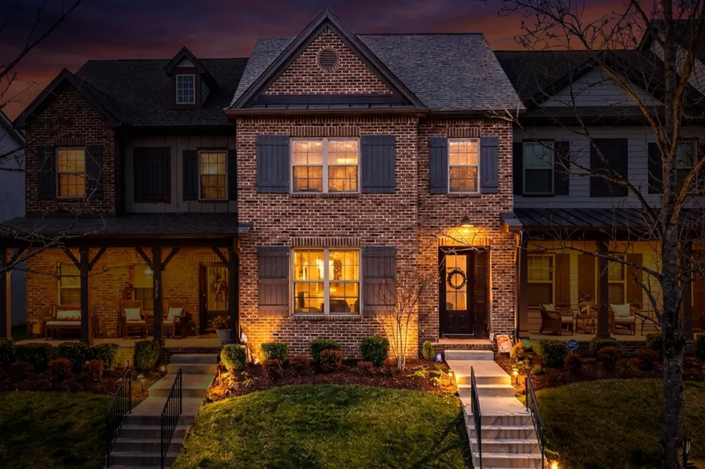 233 Claremont Ct Gallatin, TN 37066