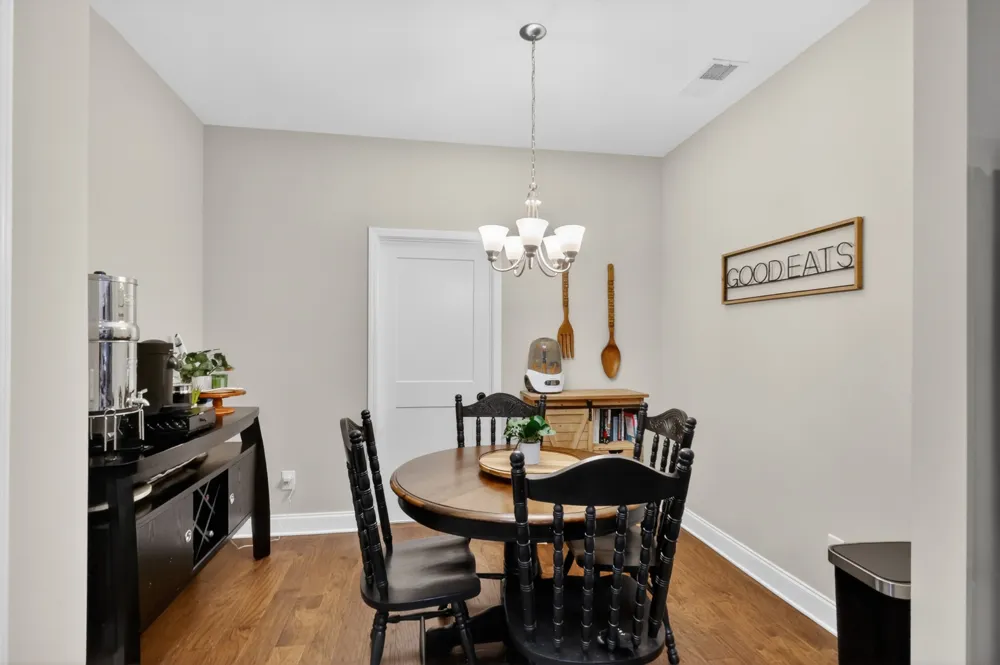 233 Claremont Ct Gallatin, TN 37066