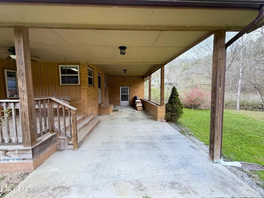 1059 Blue Mill Rd Del Rio, TN 37727