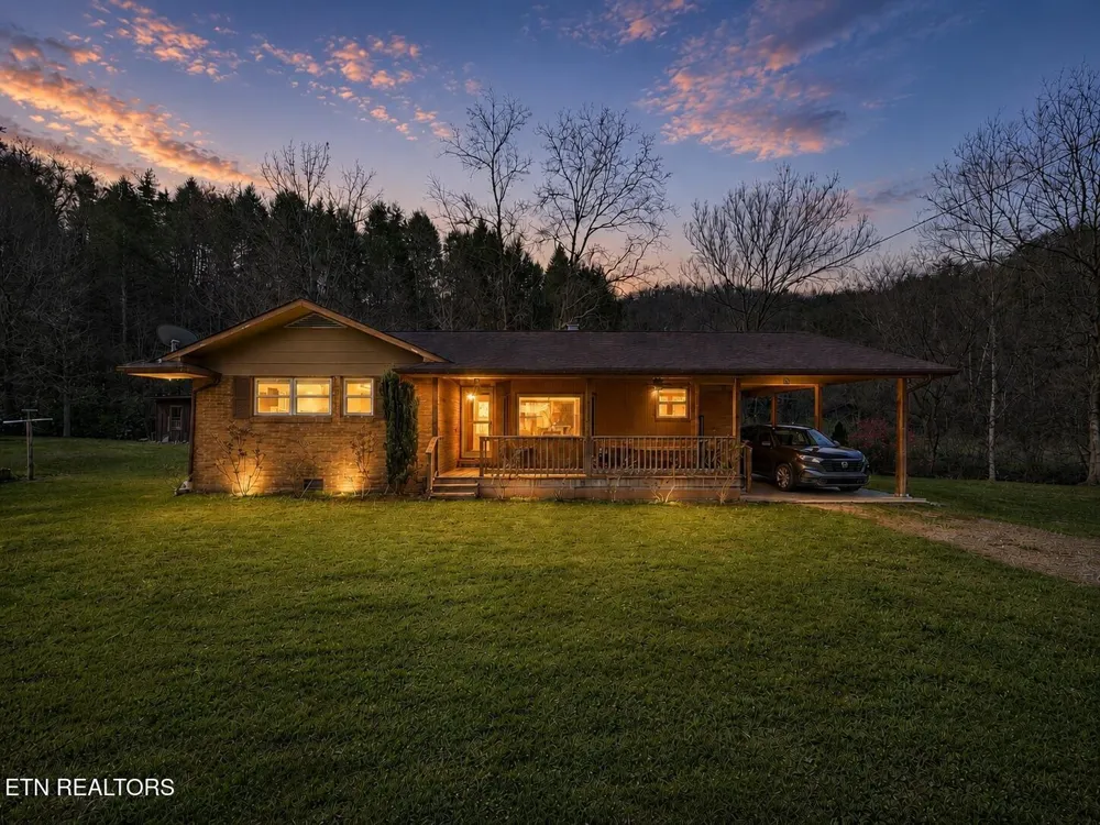 1059 Blue Mill Rd Del Rio, TN 37727