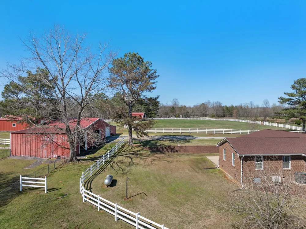 1290 County Road 496 Lexington, AL 35648