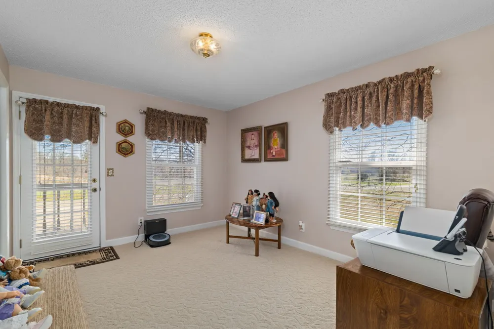 1290 County Road 496 Lexington, AL 35648