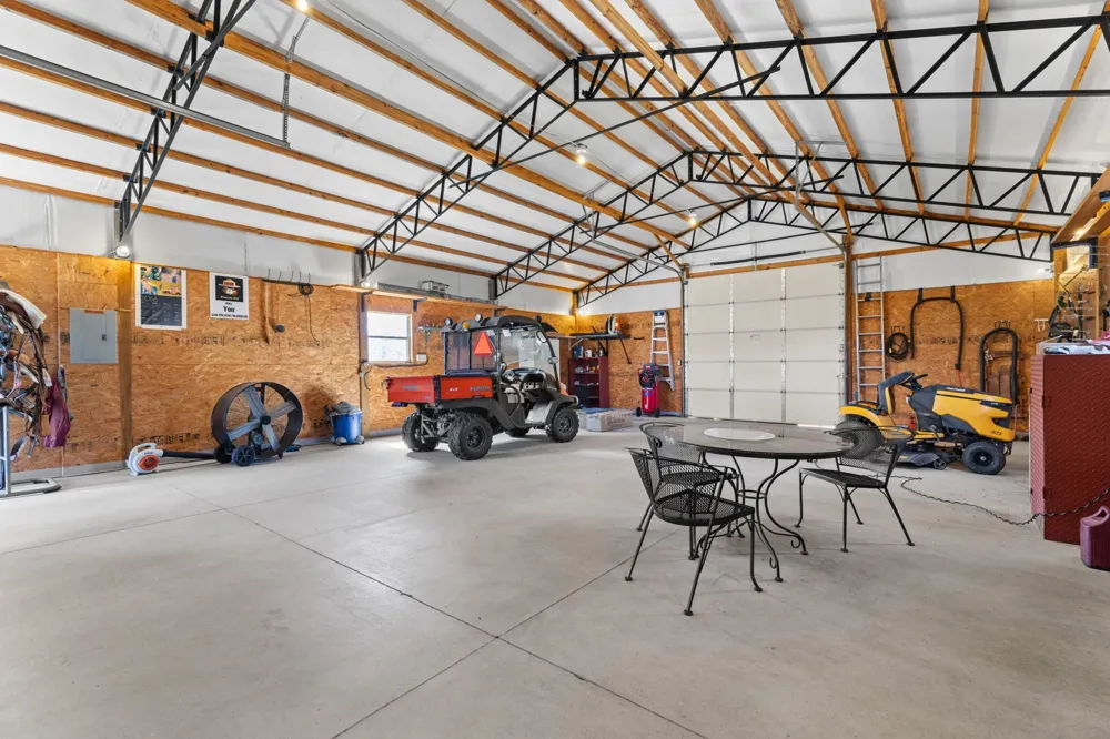 1290 County Road 496 Lexington, AL 35648