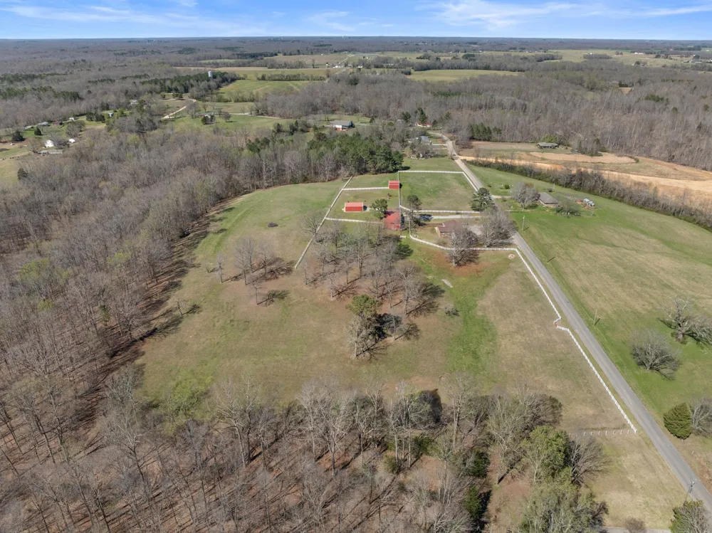 1290 County Road 496 Lexington, AL 35648