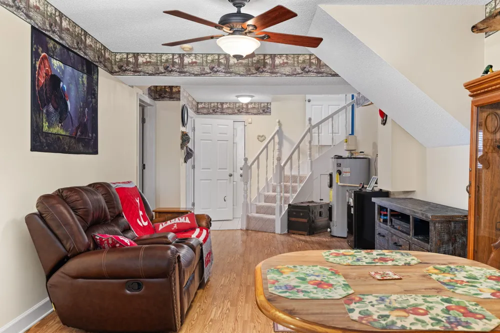 1290 County Road 496 Lexington, AL 35648