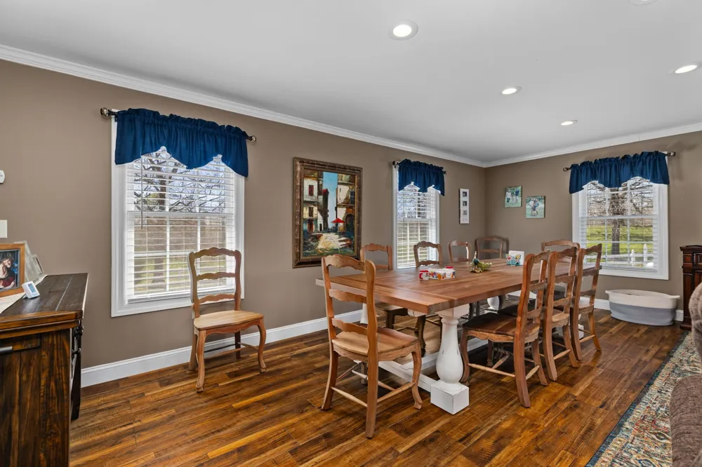 1290 County Road 496 Lexington, AL 35648