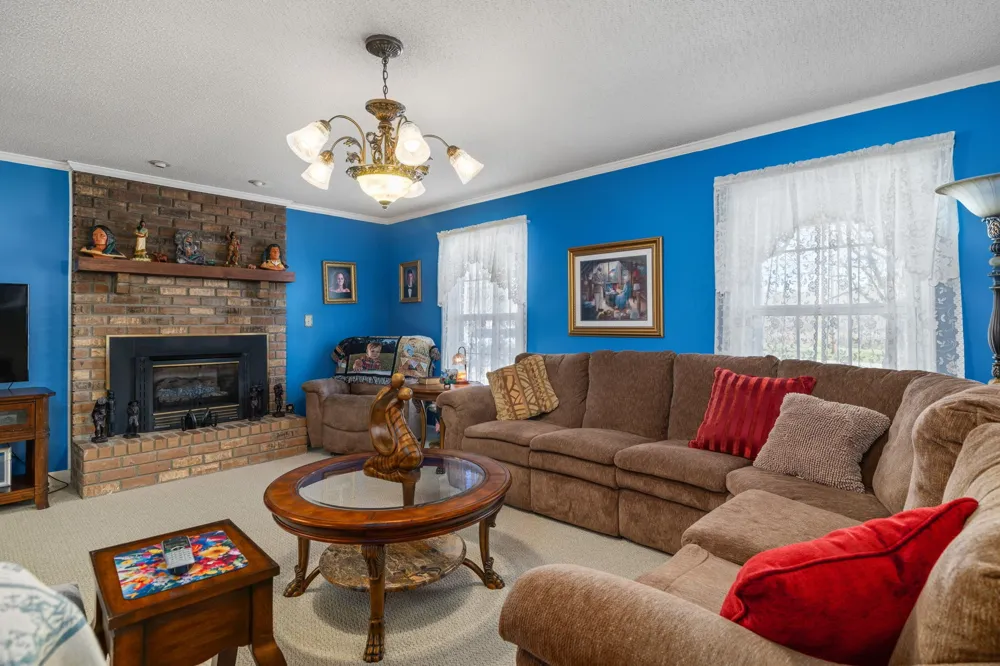 1290 County Road 496 Lexington, AL 35648
