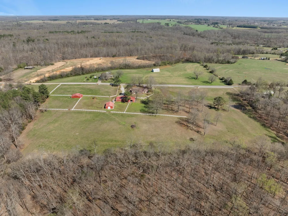 1290 County Road 496 Lexington, AL 35648