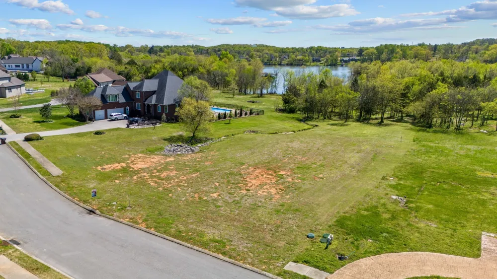 304 Stonebrook Pt Lebanon, TN 37087
