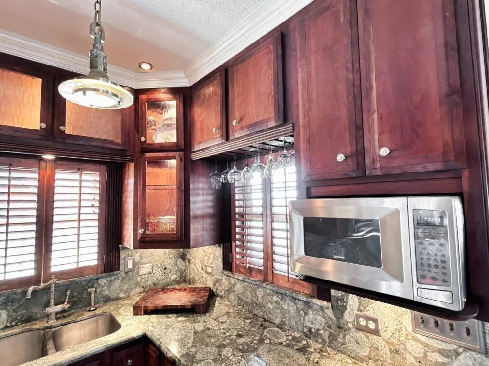 203 Francis Cove Surfside Beach, TX 77541