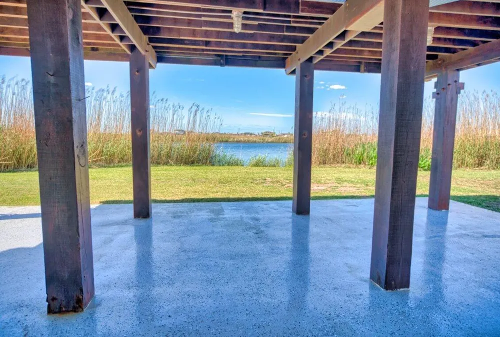 203 Francis Cove Surfside Beach, TX 77541