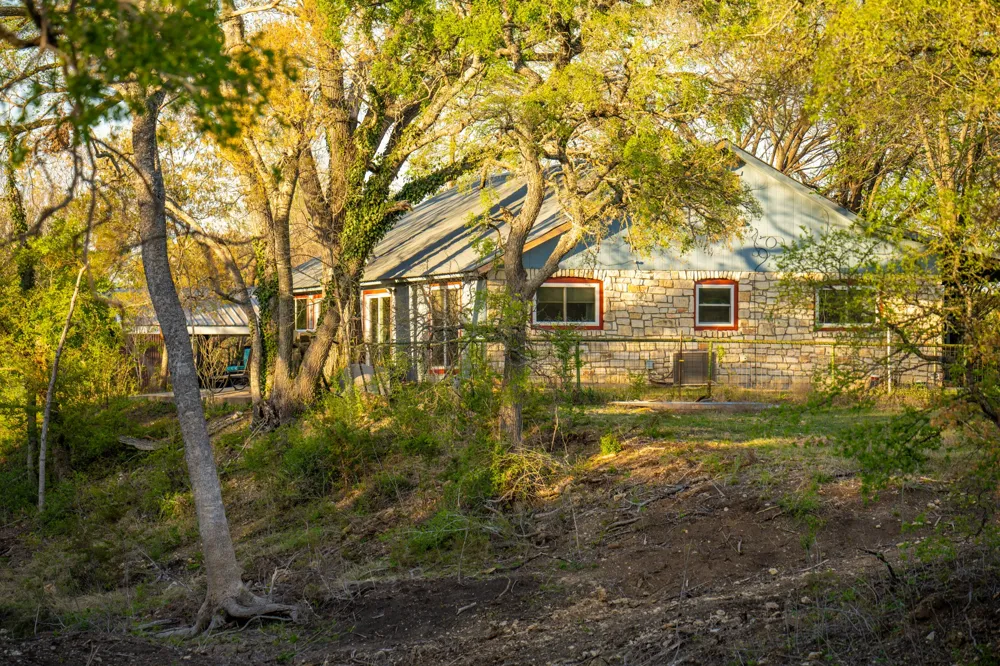 6234 S Fm 1174 Bertram, TX 78605