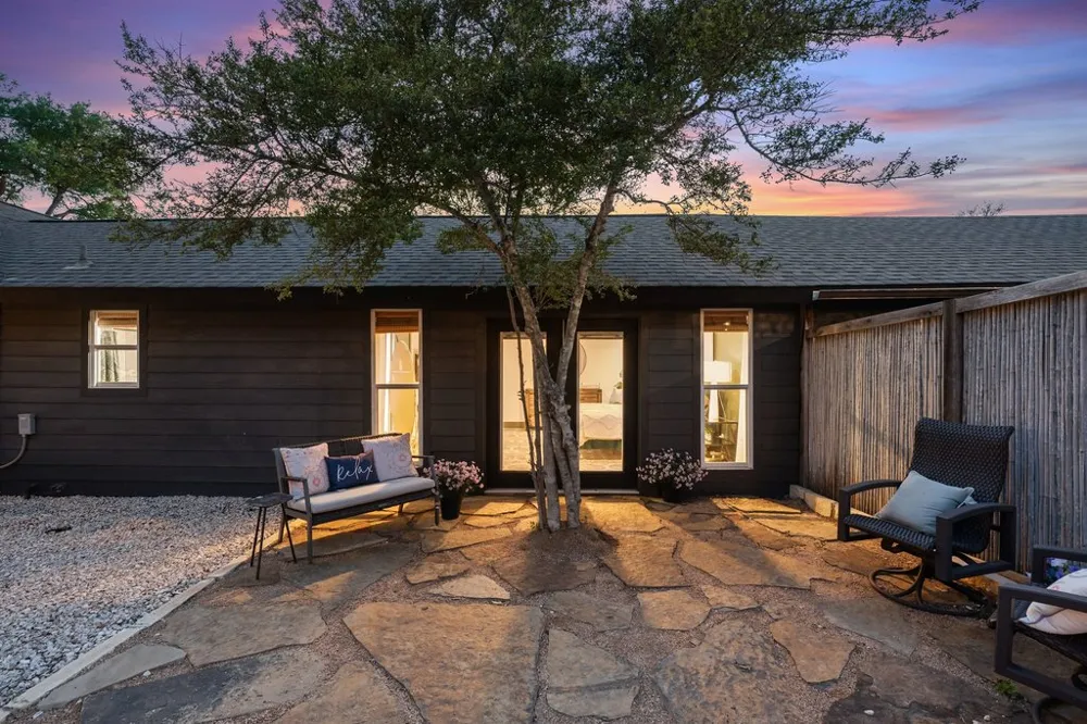 2800 River Road Wimberley, TX 78676