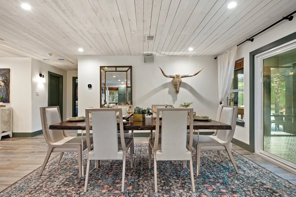 2800 River Road Wimberley, TX 78676