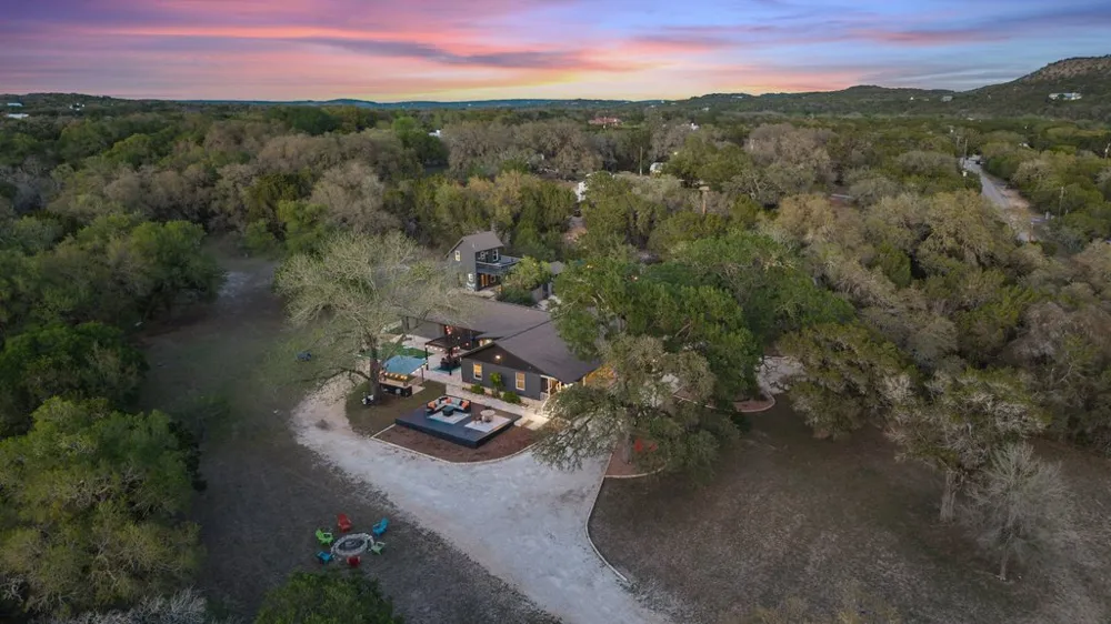 2800 River Road Wimberley, TX 78676
