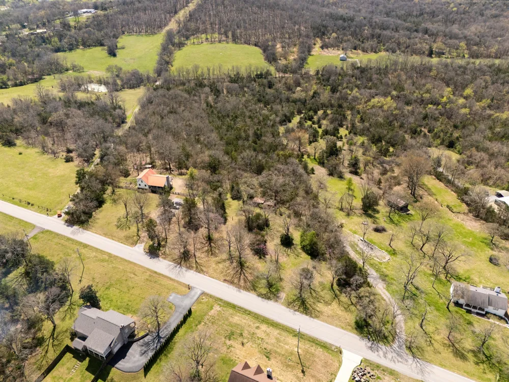 2837 Sanford Rd Nolensville, TN 37135