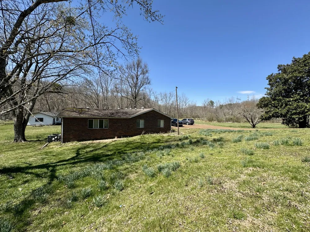 191 Forks River Rd Waverly, TN 37185