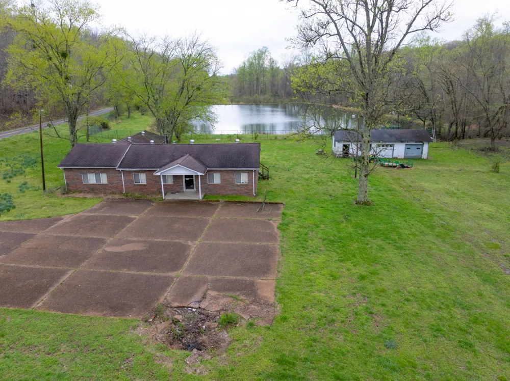 191 Forks River Rd Waverly, TN 37185