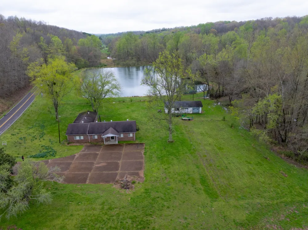 191 Forks River Rd Waverly, TN 37185