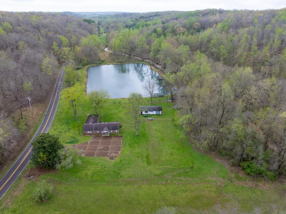 191 Forks River Rd Waverly, TN 37185