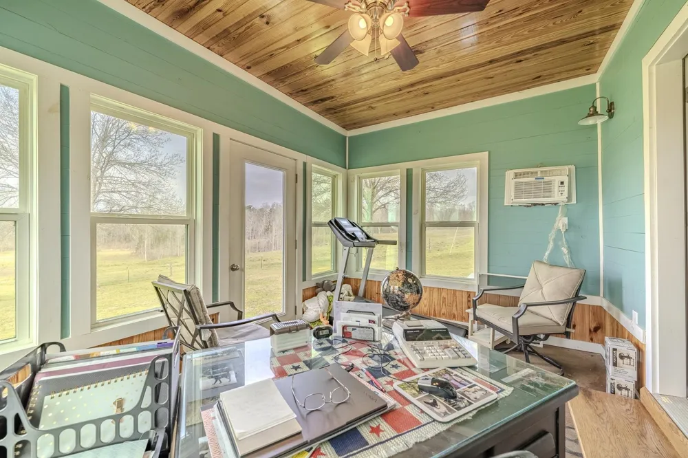 1896 PURDY BEAUTY HILL RD Bethel Springs, TN 38315