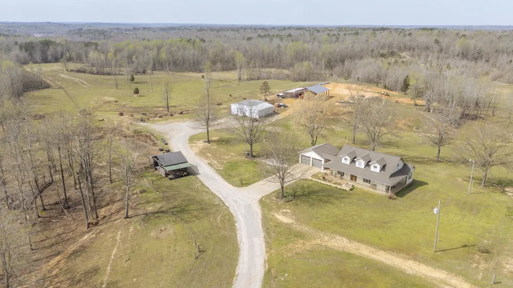 1896 PURDY BEAUTY HILL RD Bethel Springs, TN 38315