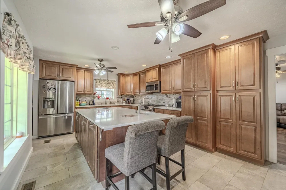 1896 PURDY BEAUTY HILL RD Bethel Springs, TN 38315