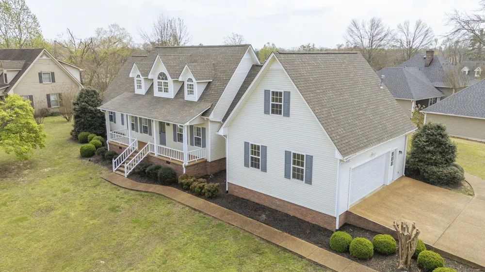 565 BOWEN DR Savannah, TN 38372