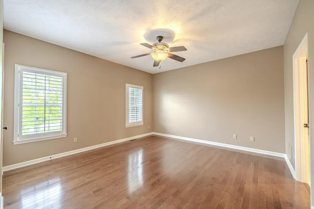 565 BOWEN DR Savannah, TN 38372