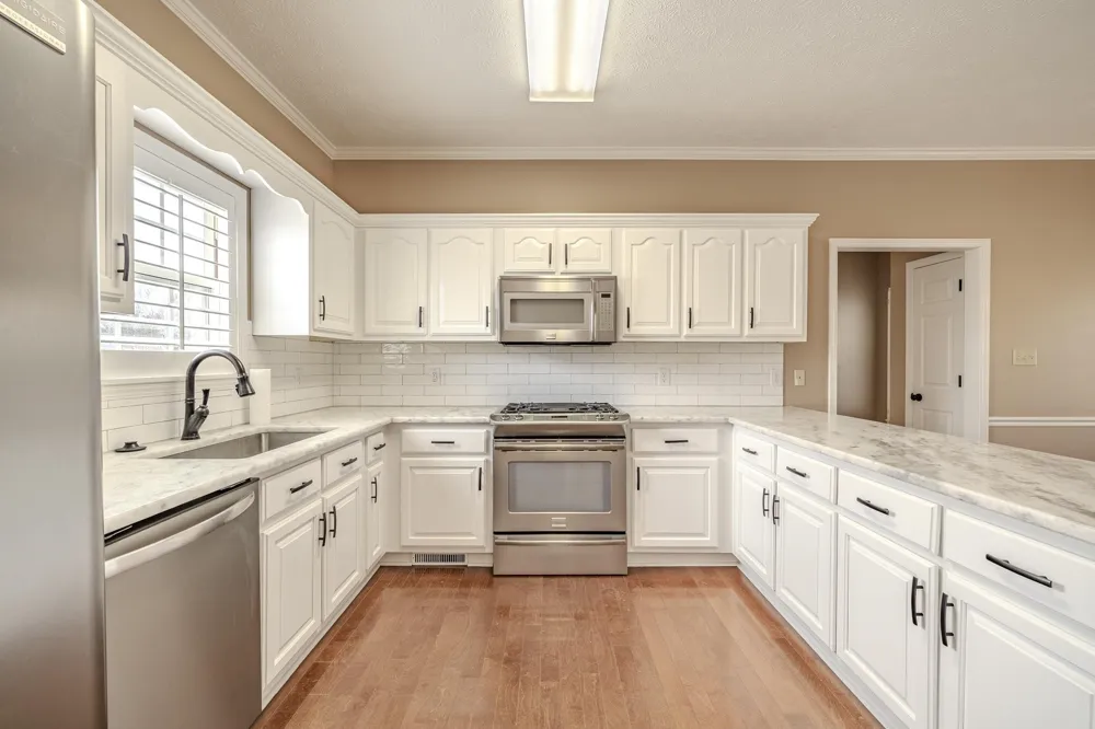565 BOWEN DR Savannah, TN 38372
