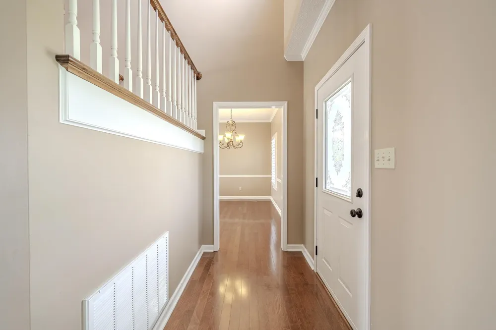 565 BOWEN DR Savannah, TN 38372