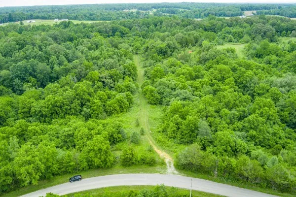 0 Center point acres Walling, TN 38587