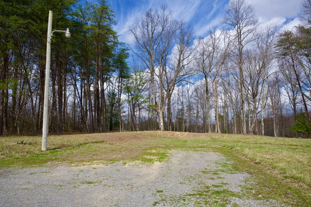 0 Daus Mountain Rd Palmer, TN 37365