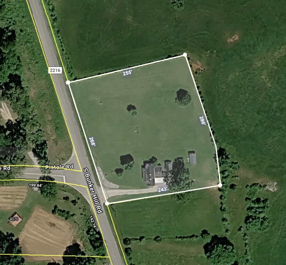 1298 S Bunker Hill Rd Sparta, TN 38583