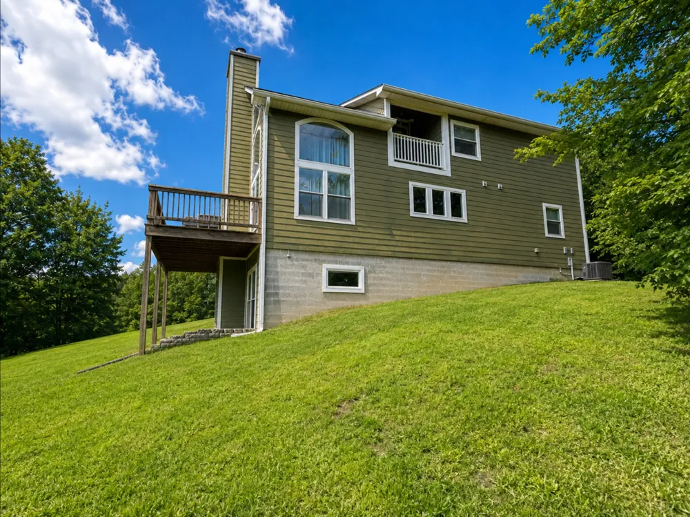4042 Jones Hollow Road Lobelville, TN 37097