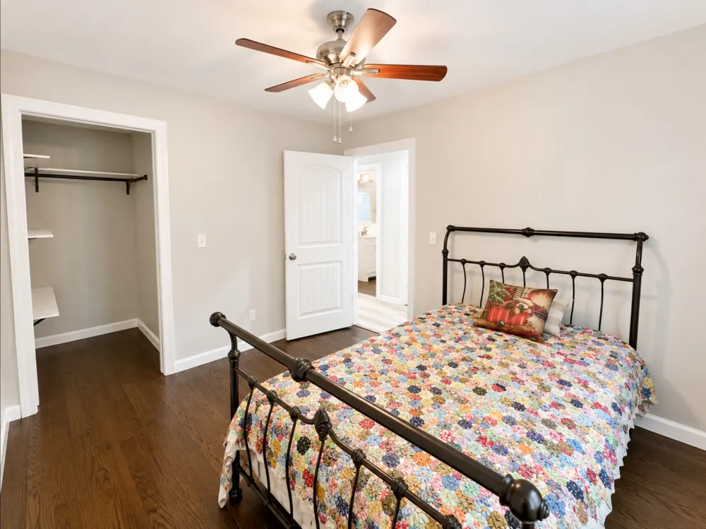 4042 Jones Hollow Road Lobelville, TN 37097